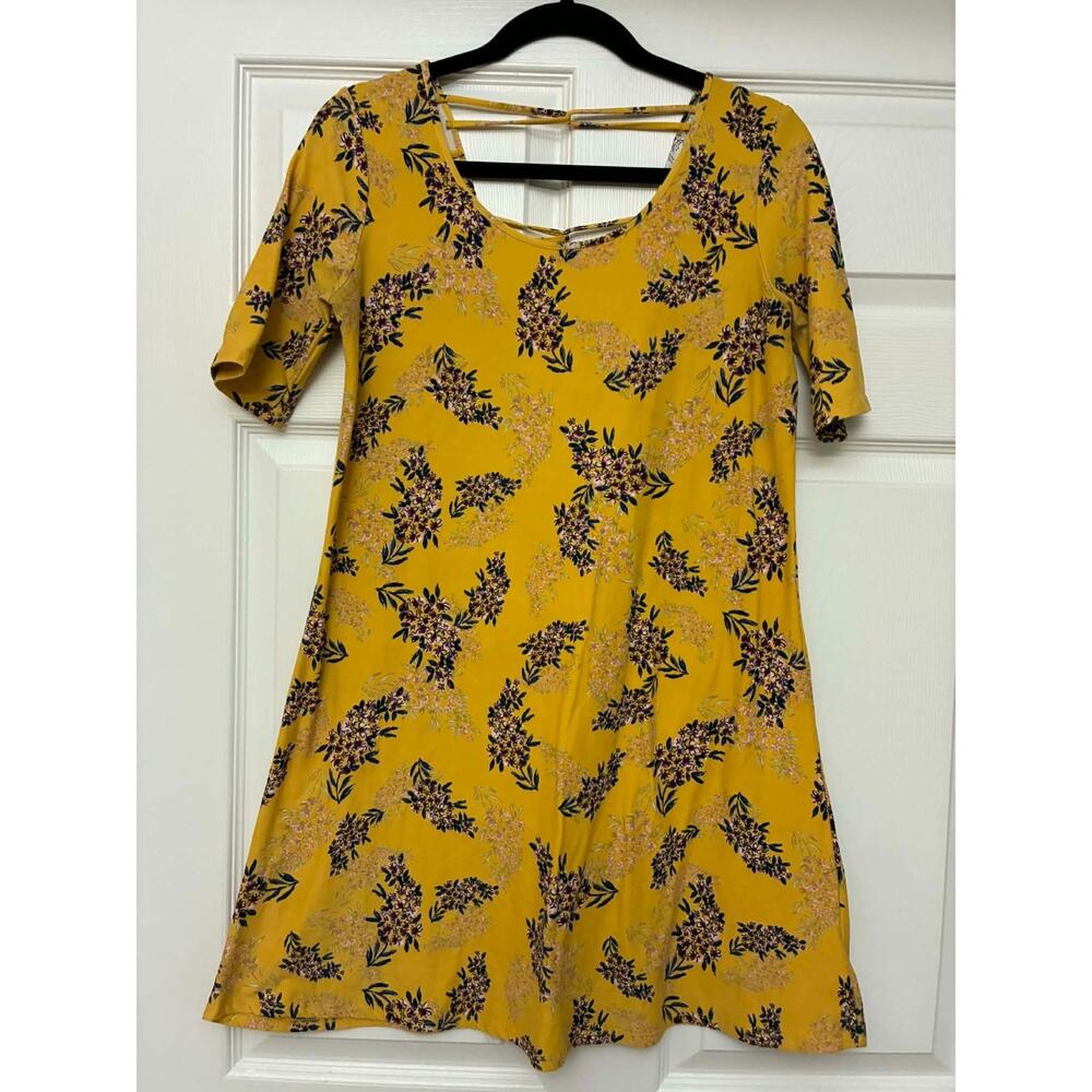 Pink Rose Vintage M Yellow Floral Swing Dress Short Sleeve